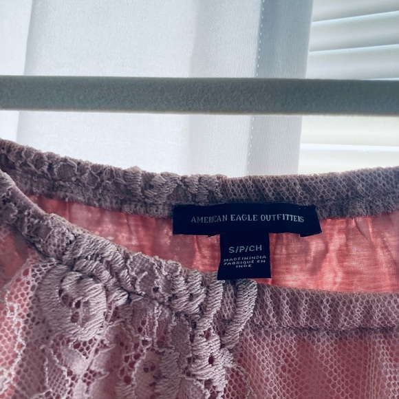 American Eagle Pink Lace Top - Picture 3 of 4